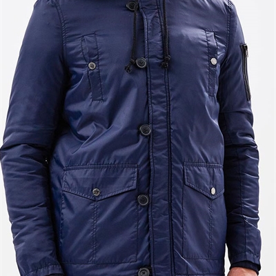 市场上装-大衣-商务中长外套