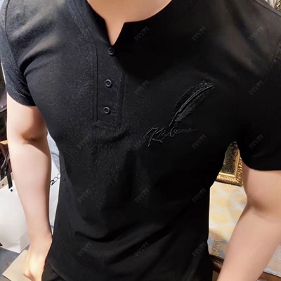 市场上装-T恤-靓仔T恤