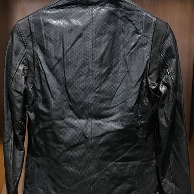 市场上装-皮衣-靓仔皮衣