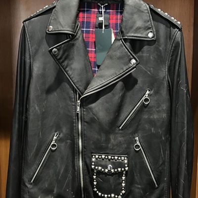 市场上装-皮衣-休闲皮衣