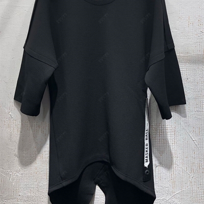 市场上装-T恤-靓仔T恤