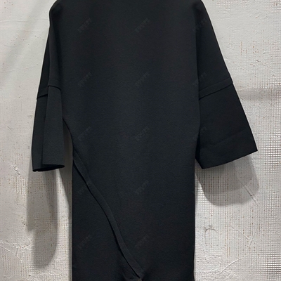 市场上装-T恤-靓仔T恤