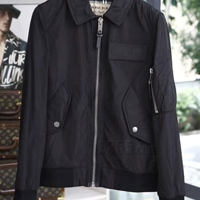 市场上装-夹克-时尚夹克