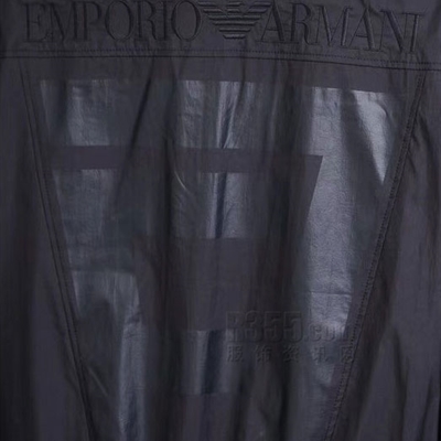 市场上装-夹克-时尚夹克