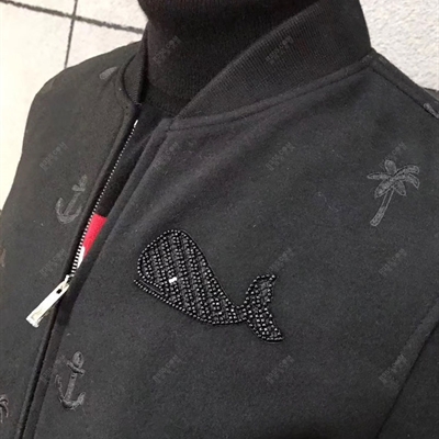 市场上装-夹克-时尚夹克