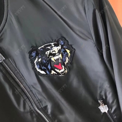 市场上装-夹克-时尚夹克