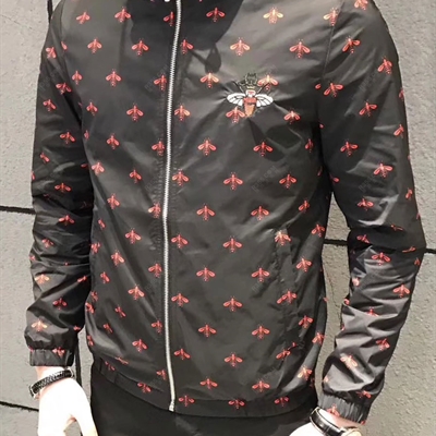 市场上装-夹克-时尚夹克