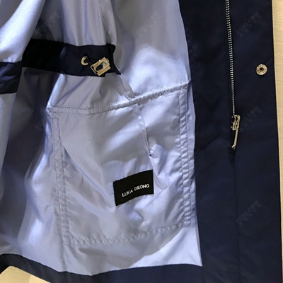 市场上装-大衣-商务中长