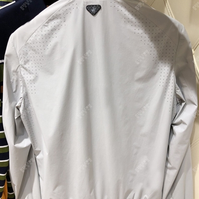 市场上装-夹克-商务夹克