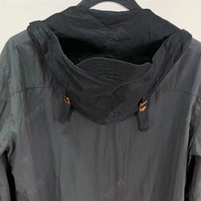 市场上装-夹克-商务夹克