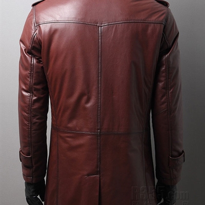 市场上装-皮衣-派克装