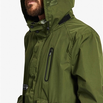 市场上装-中长外套-靓仔外套