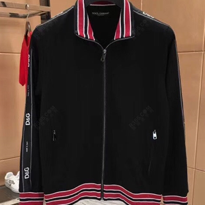 市场上装-夹克-商务夹克