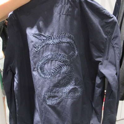 市场上装-夹克-商务夹克