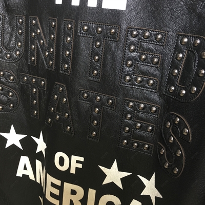 市场上装-皮衣-商务皮衣