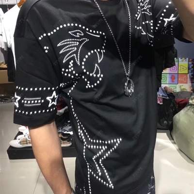 市场上装-T恤-靓仔T恤