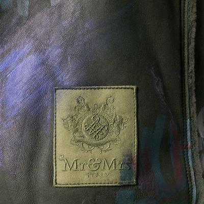 市场上装-皮衣-靓仔皮衣