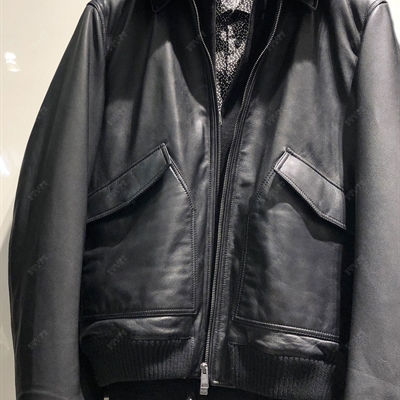 市场上装-尼克服-商务尼克服【实拍】