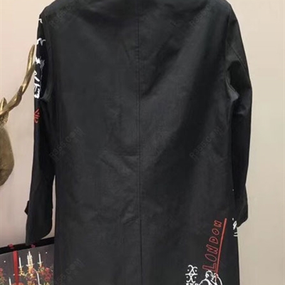 市场上装-大衣-商务大衣