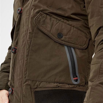 市场上装-夹克-靓仔夹克