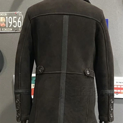 市场上装-尼克服-商务尼克服