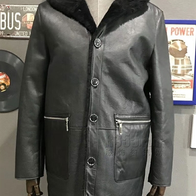 市场上装-尼克服-商务尼克服