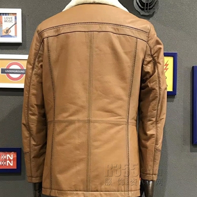 市场上装-尼克服-商务尼克服