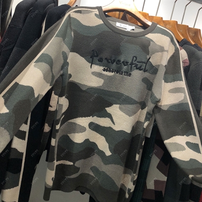 市场上装-毛衫-靓仔毛衫【实拍】