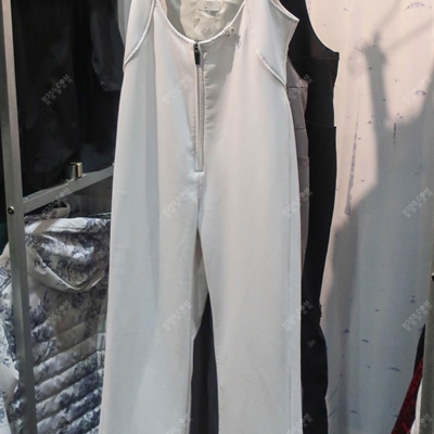 户外品牌-滑雪服-【Outdoor Retailer冬季户外用品展】女户外滑雪裤