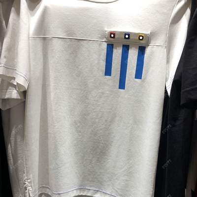 市场上装-T恤-靓仔T恤【实拍】