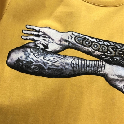 市场上装-T恤-靓仔T恤【实拍】