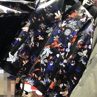 市场上装-皮衣-上海展会休闲商务皮衣【实拍】