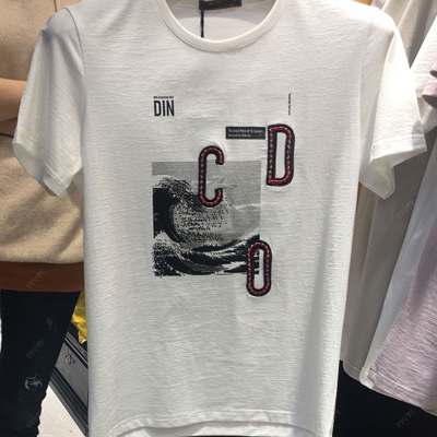 市场上装-T恤-靓仔T恤【实拍】