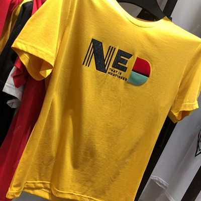 市场上装-T恤-靓仔T恤【实拍】