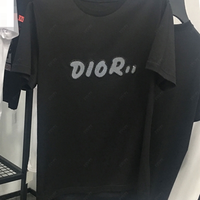 市场上装-T恤-靓仔T恤【实拍】