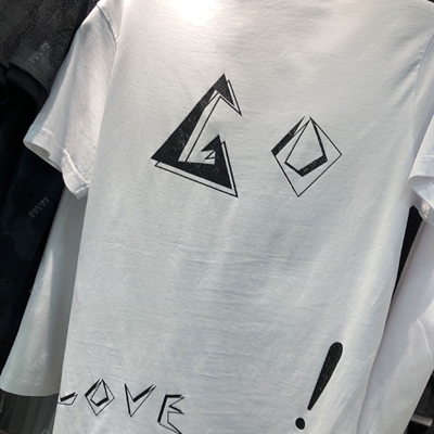 市场上装-T恤-靓仔T恤【实拍】