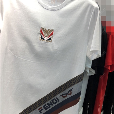 市场上装-T恤-靓仔T恤【实拍】