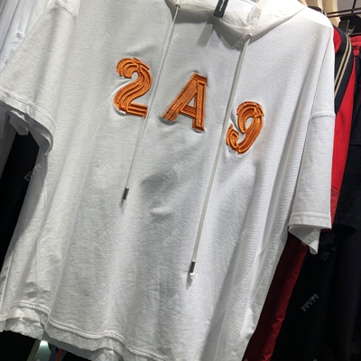 市场上装-T恤-靓仔T恤【实拍】