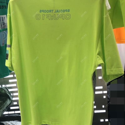 市场上装-T恤-靓仔T恤【实拍】