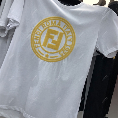 市场上装-T恤-靓仔T恤【实拍】