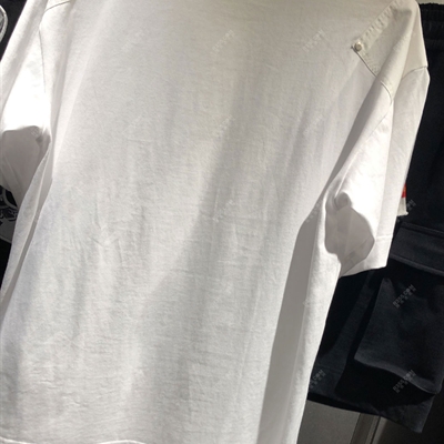 市场上装-T恤-靓仔T恤【实拍】