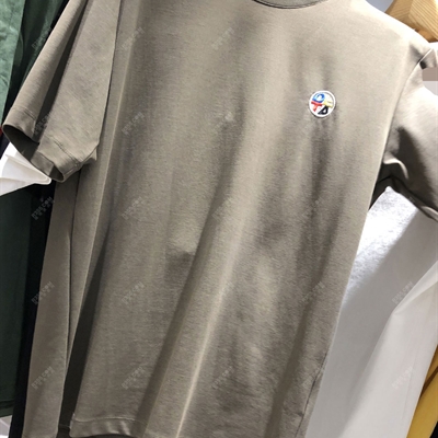 市场上装-T恤-靓仔T恤【实拍】