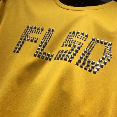 市场上装-T恤-靓仔T恤【实拍】