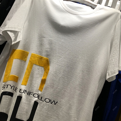 市场上装-T恤-靓仔T恤【实拍】