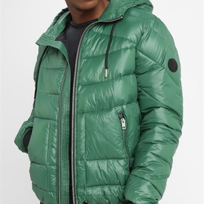 市场上装-棉衣/羽绒服-外单靓仔棉服