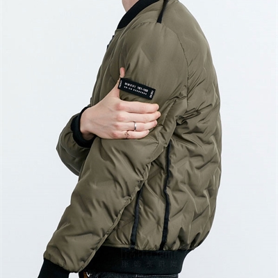 市场上装-棉衣/羽绒服-休闲棉服