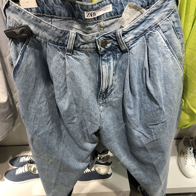 商场品牌-牛仔裤-牛仔裤【实拍】