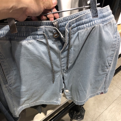 商场品牌-牛仔裤-牛仔裤【实拍】