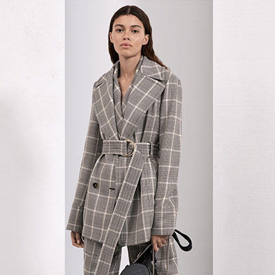 《STELLA McCARTNEY 》2019秋冬潮流前卫女装