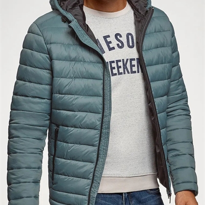 市场上装-棉衣/羽绒服-外单靓仔棉服